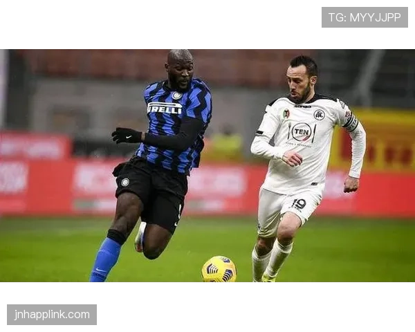 因扎吉关键传球频破防线：角色转型如何重塑球队进攻体系？